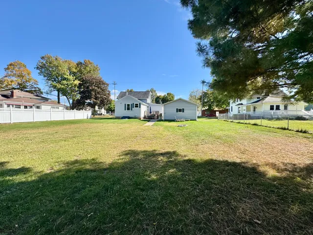 $209,900 | 321 North Street, Jonesville, MI 49250