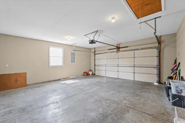 a view of a garage