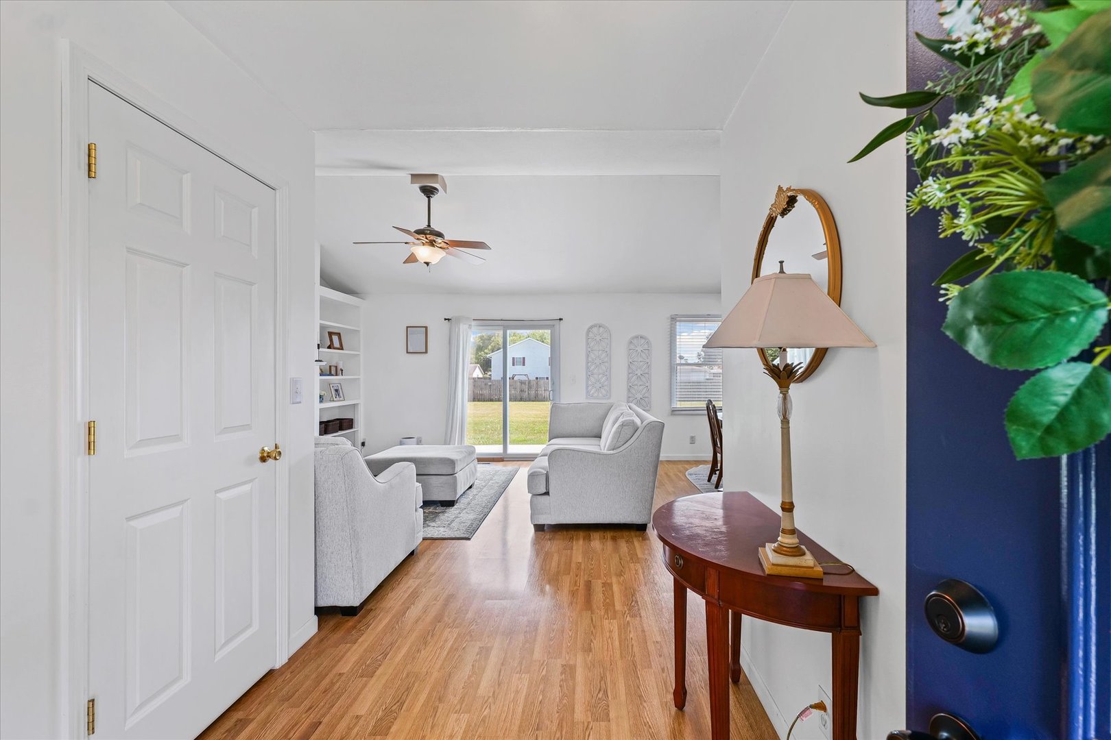 202 Hawk's Lane Broadlands, IL 61816 - Photo 4 of 31 a very nice looking room with wooden floor and windows