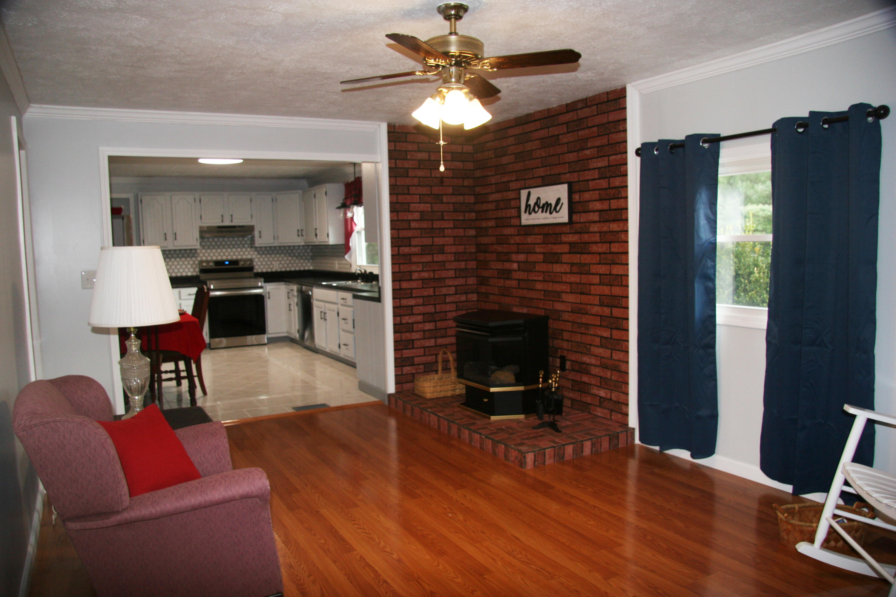 370 Wolfe Gilbert Road Dryden, VA 24243 - Photo 13 of 28 IMG_7487