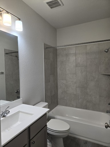 9714 Perdita Trail Missouri City, TX 77459 - Photo 8 of 18 Bathroom 2