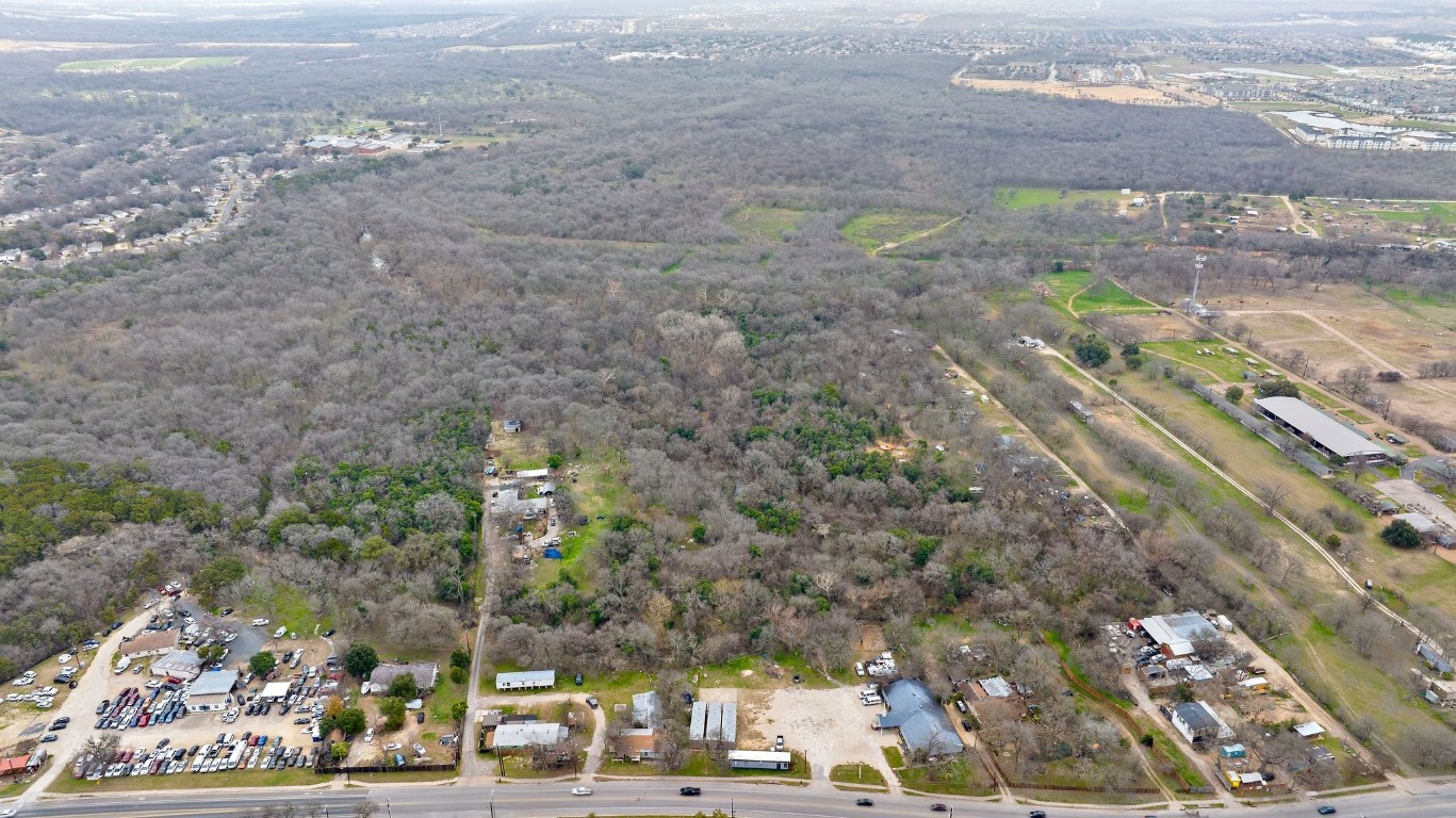 8303 Bluff Springs Road Austin, TX 78744 - Photo 15 of 16