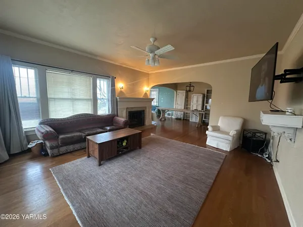 $569,444 | 347 North 23rd Avenue, Yakima, WA 98902