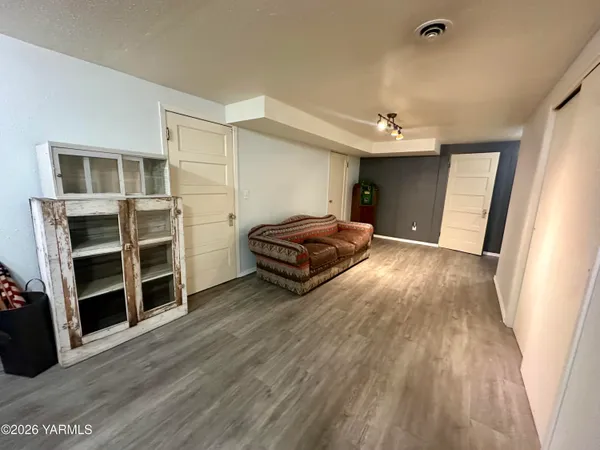 $569,444 | 347 North 23rd Avenue, Yakima, WA 98902