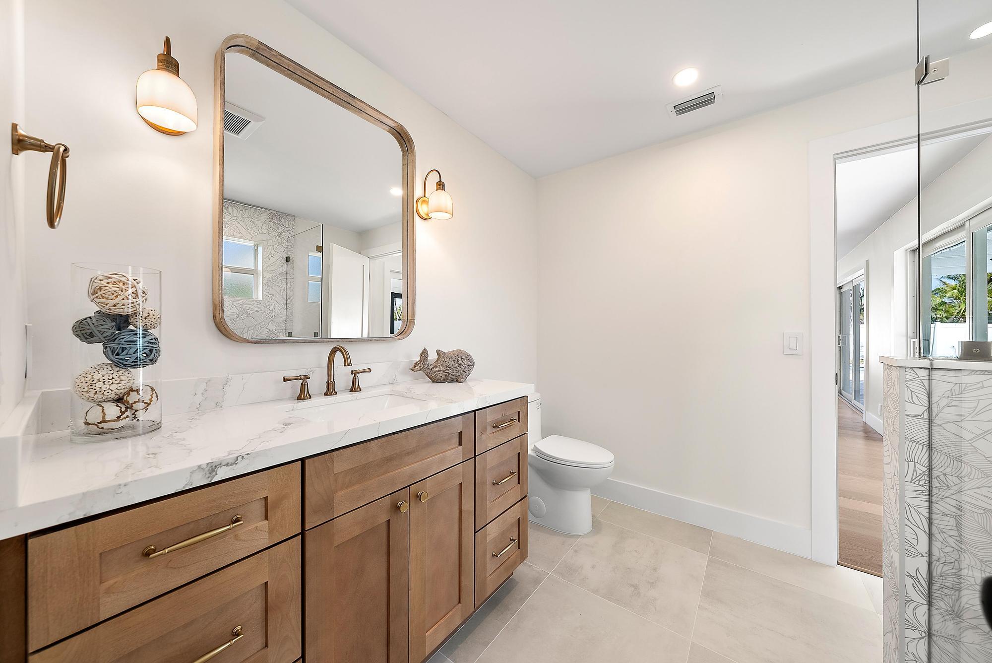 1607 Seabrook Road Jupiter, FL 33469 - Photo 18 of 62 Full Bath