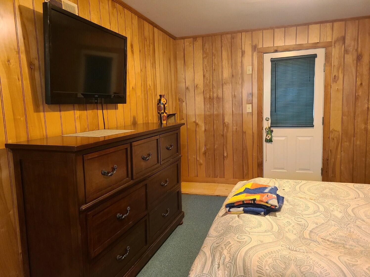 416 Kelly Pl Road Somerset, KY 42501 - Photo 21 of 30 20240811_144137