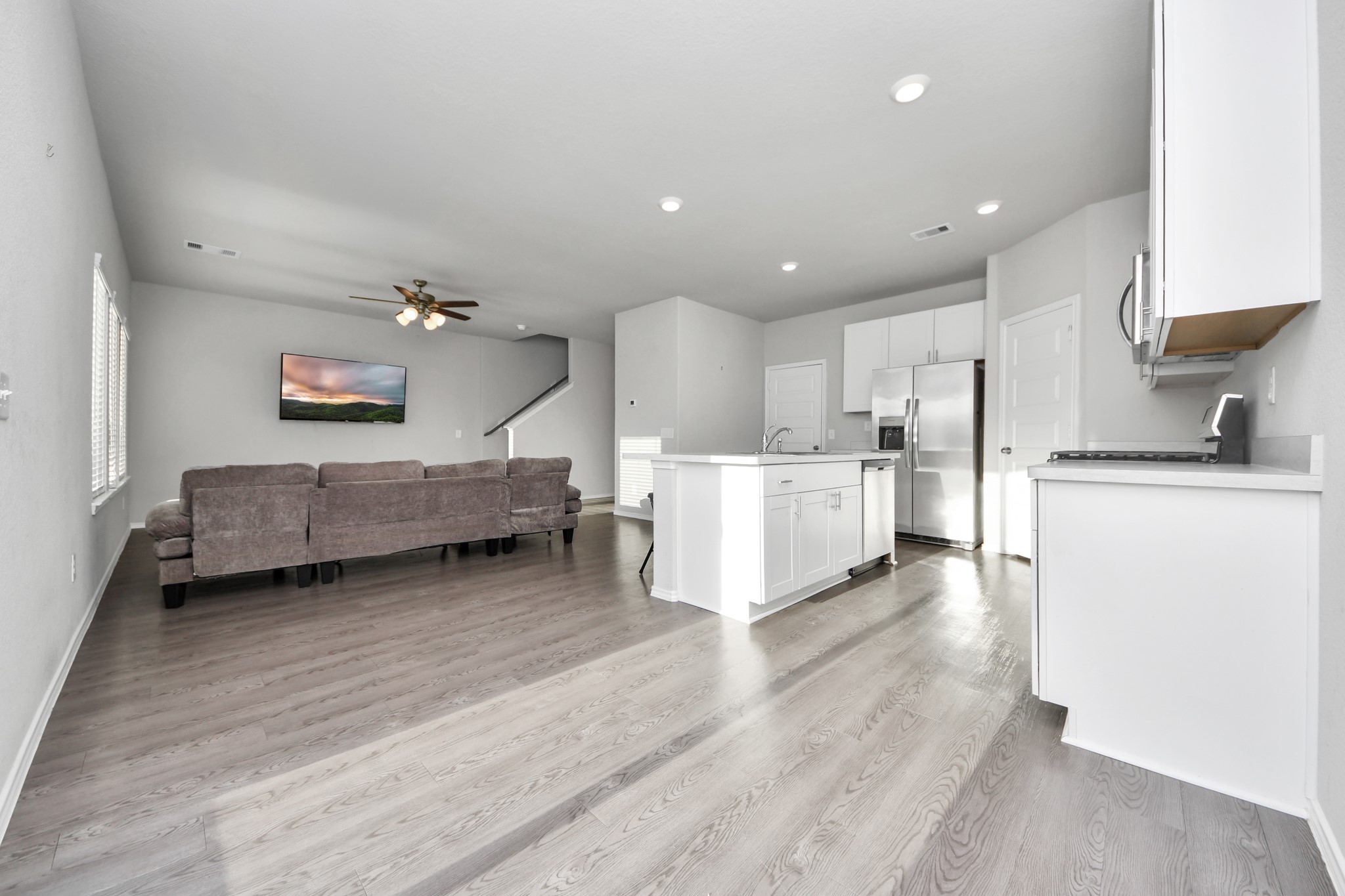 21738 Rustic River Ranch Avenue Waller, TX 77484 - Photo 7 of 24