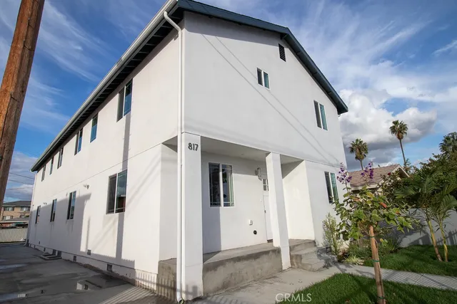$1,249,000 | 815 West G Street, Wilmington, CA 90744