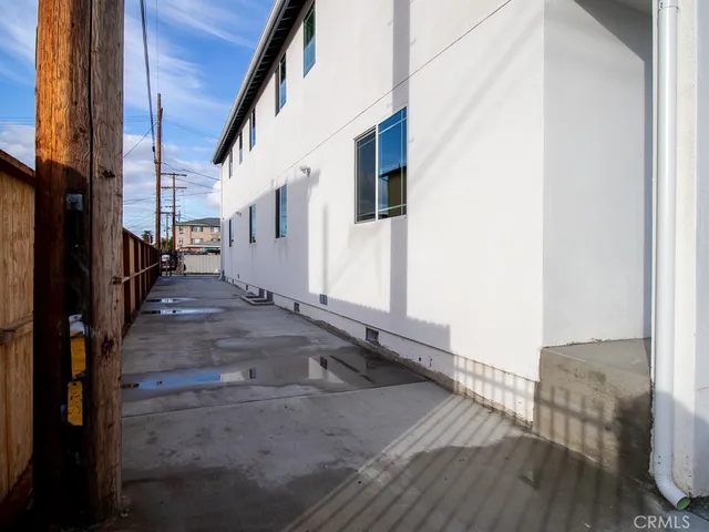 $1,249,000 | 815 West G Street, Wilmington, CA 90744