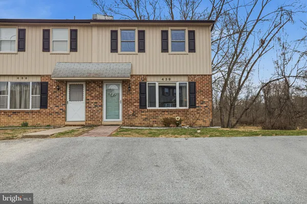 $335,000 | 439 Bianca Circle, Unit 152, Downingtown, PA 19335