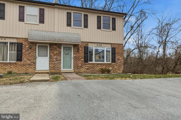 $335,000 | 439 Bianca Circle, Unit 152, Downingtown, PA 19335