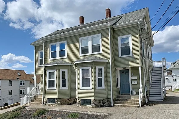 $2,350 | 20 Norumbega Terrace, Unit 2, Waltham, MA 02453