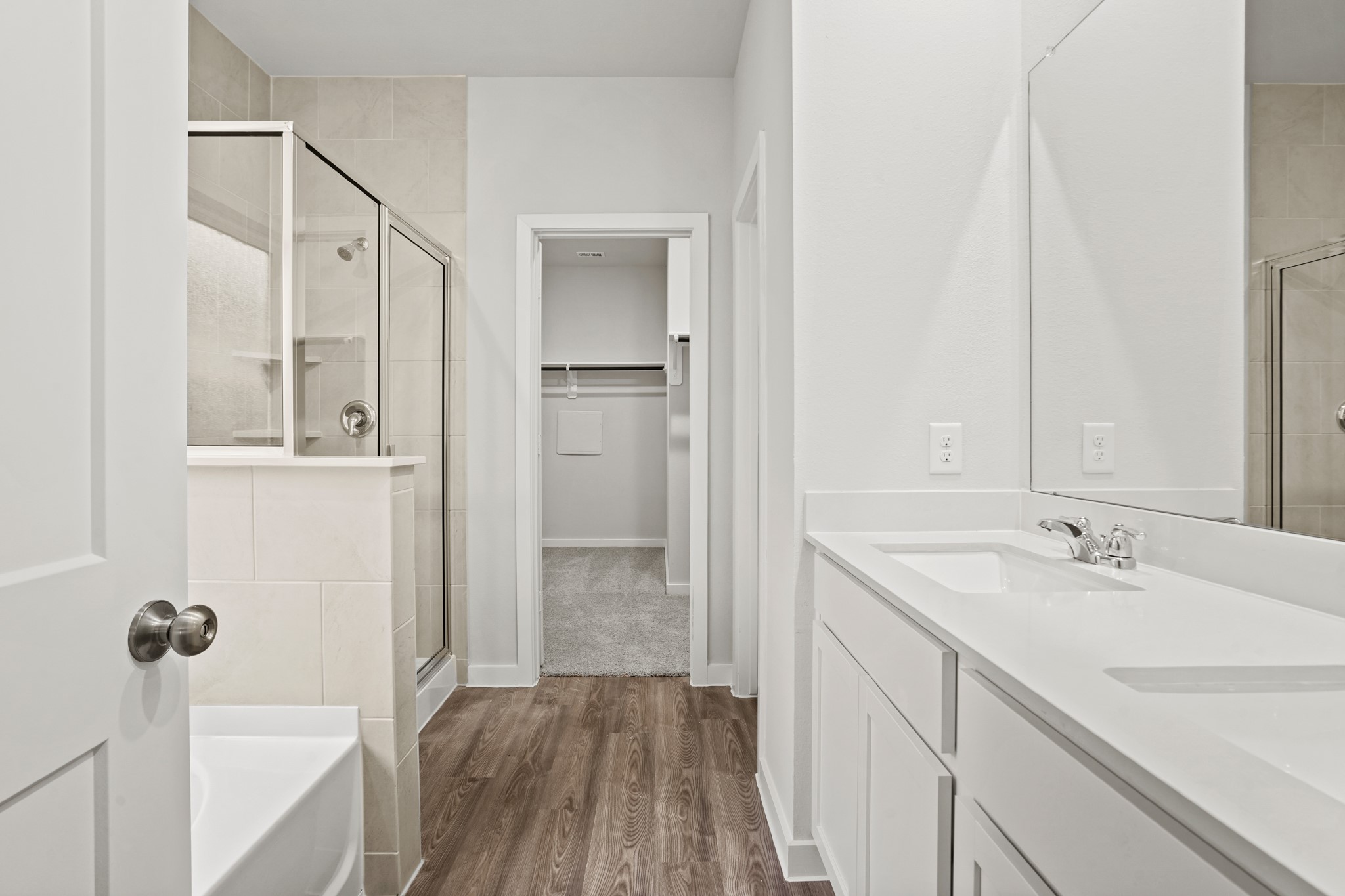 9712 Caney Bend Road Conroe, TX 77303 - Photo 11 of 25 representative photo