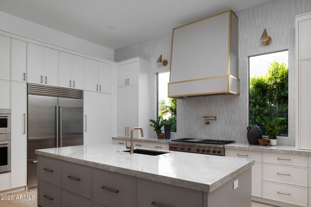 $4,250,000 | 12637 North 68th Place, Scottsdale, AZ 85254