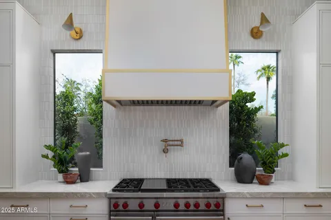 $4,250,000 | 12637 North 68th Place, Scottsdale, AZ 85254