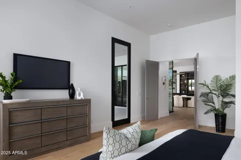 $4,250,000 | 12637 North 68th Place, Scottsdale, AZ 85254