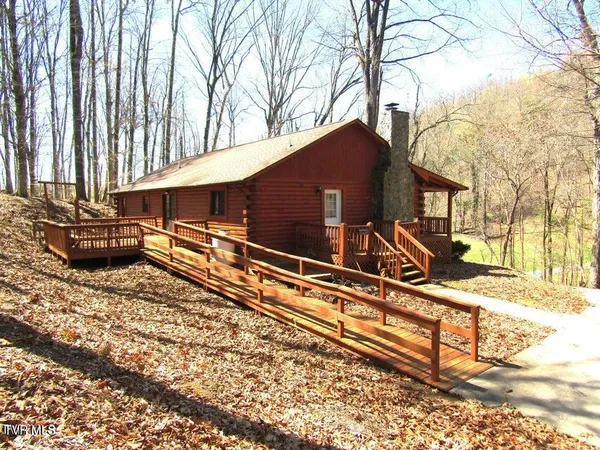 $2,250 | 144 Hollow Timbers Drive, Unit 15, Gray, TN 37615