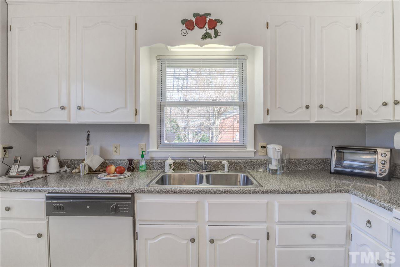 4821 Greenbrier Road Raleigh, NC 27603 - Photo 12 of 24