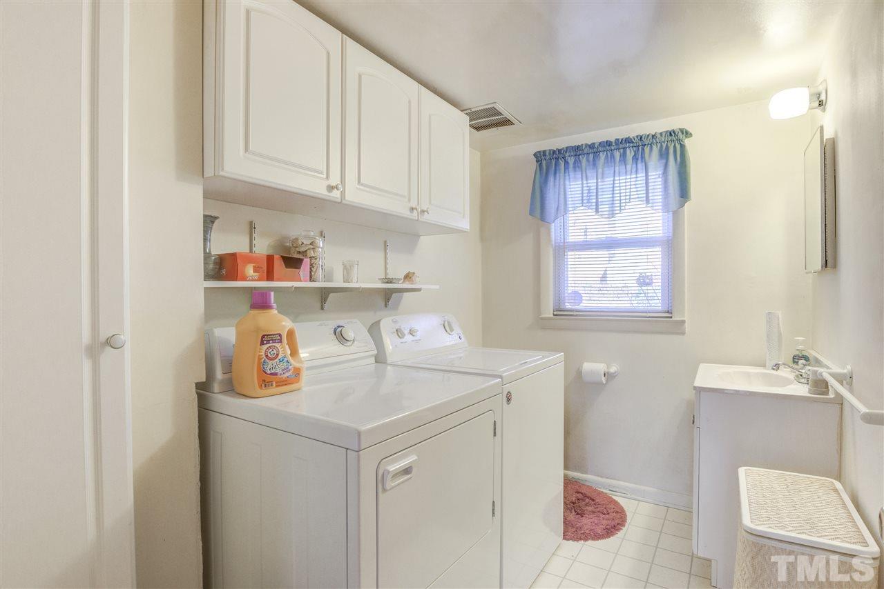 4821 Greenbrier Road Raleigh, NC 27603 - Photo 21 of 24