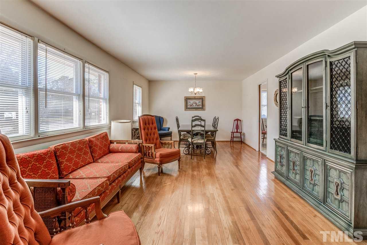 4821 Greenbrier Road Raleigh, NC 27603 - Photo 5 of 24