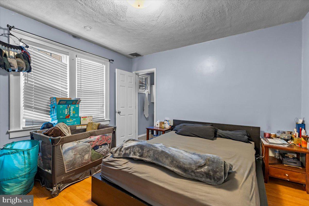 121 Emanuel Street Hamilton, NJ 08610 - Photo 12 of 26