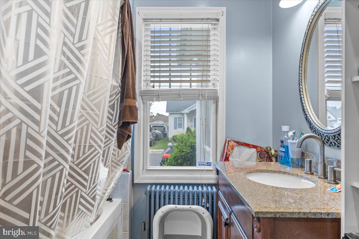 121 Emanuel Street Hamilton, NJ 08610 - Photo 13 of 26