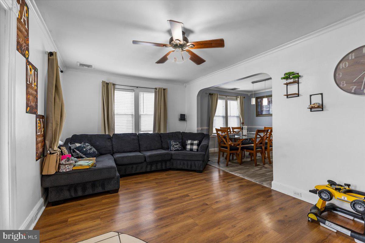 121 Emanuel Street Hamilton, NJ 08610 - Photo 6 of 26