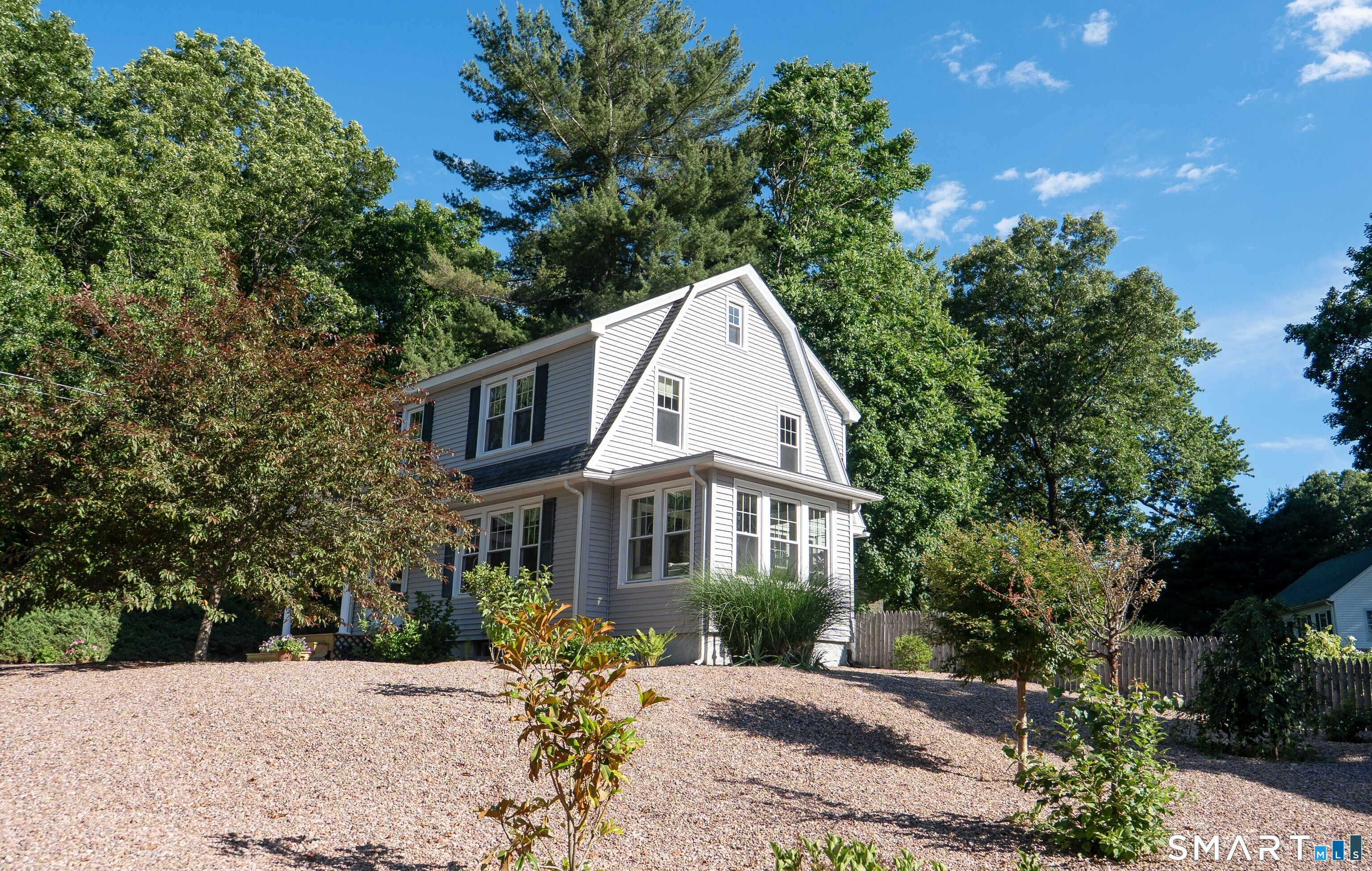 24 Drescher Road Manchester, CT 06040 - Photo 2 of 27