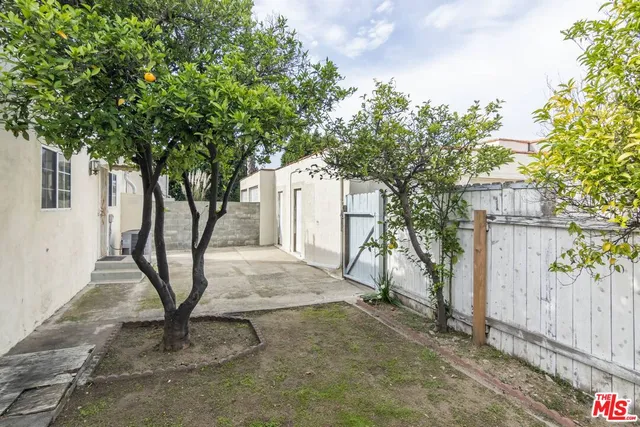 $795,000 | 1025 East Garfield Avenue, Glendale, CA 91205