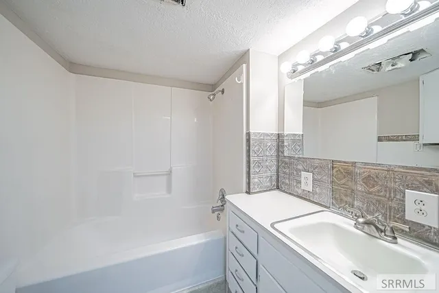 $30,000 | 2254 North Pinewood Drive, Idaho Falls, ID 83401