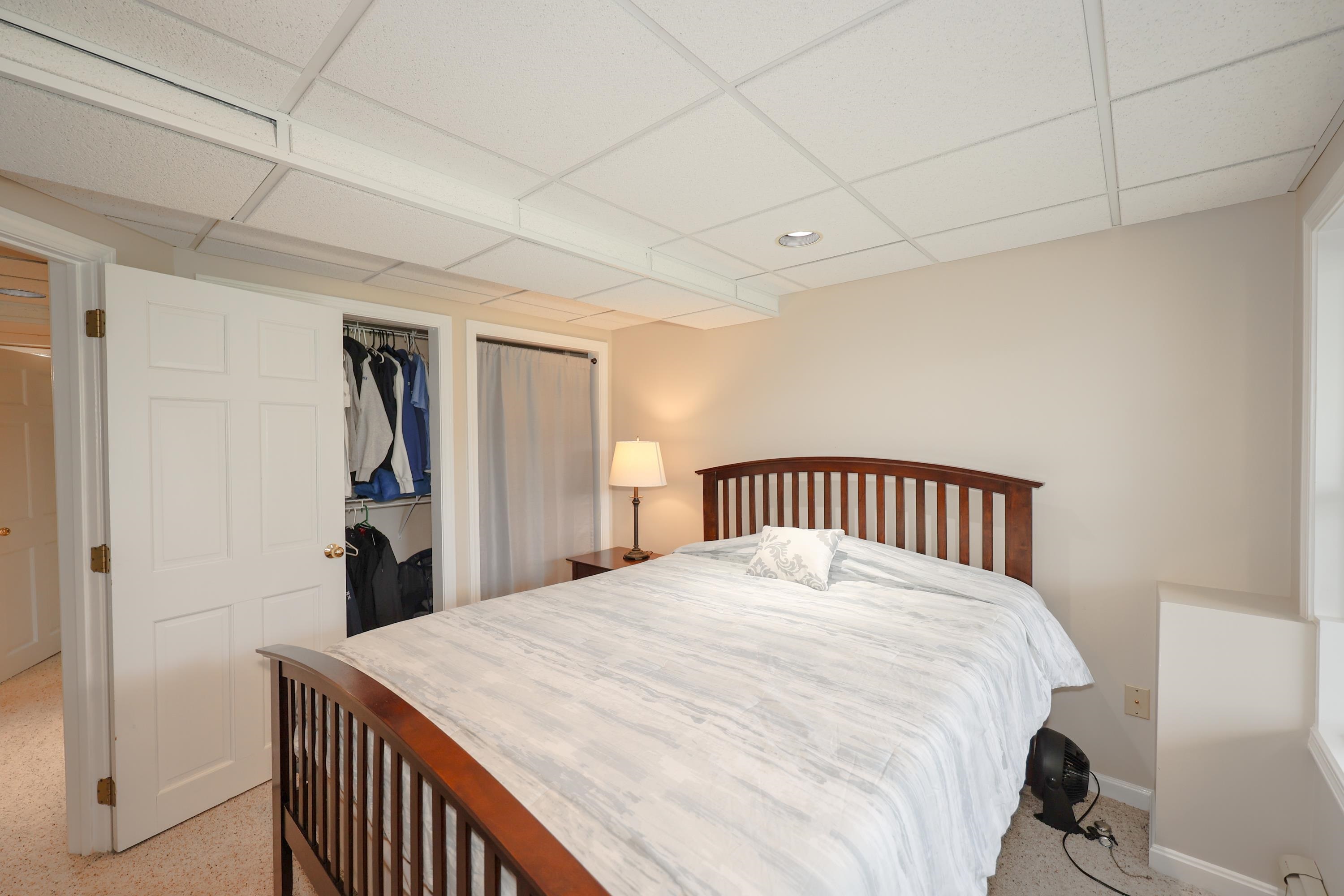 378 Winding Pond Road Londonderry, NH 03053 - Photo 35 of 46