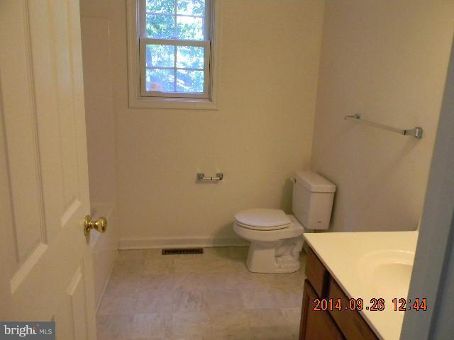 4615 Payne Road Hurlock, MD 21643 - Photo 9 of 10 Bath
