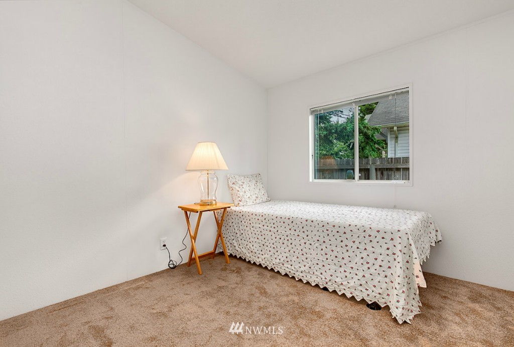236 Park Avenue North Renton, WA 98057 - Photo 9 of 12 Gallery Image 9
