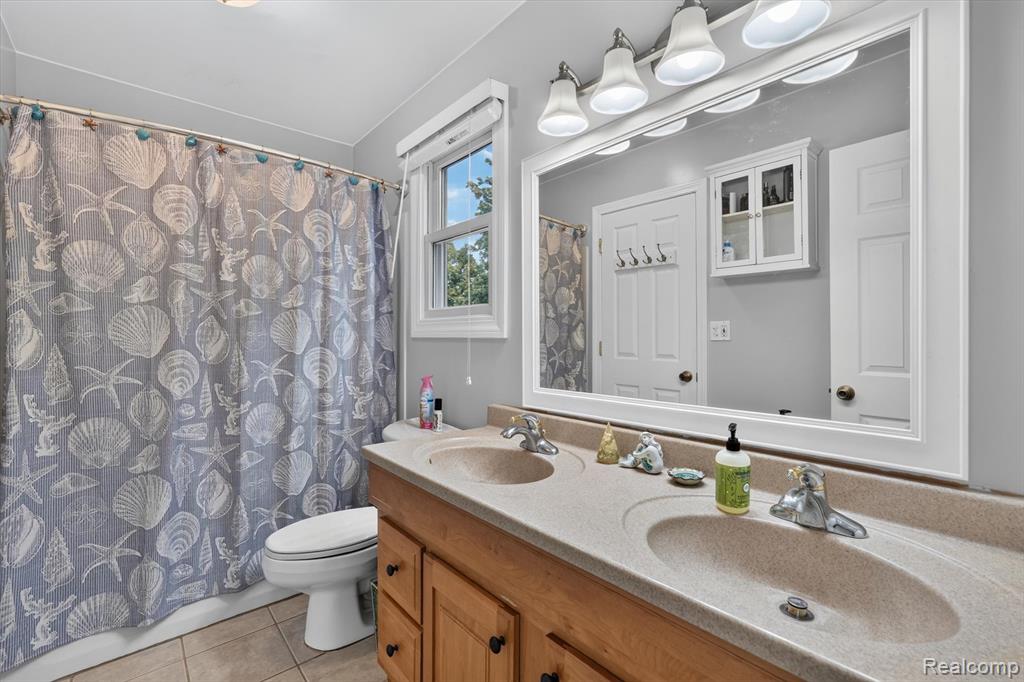 5521 Independence Colony Road Grand Blanc, MI 48439 - Photo 31 of 45