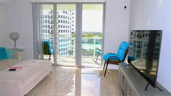 $3,500 | 5701 Collins Avenue, Unit 803, Miami Beach, FL 33140