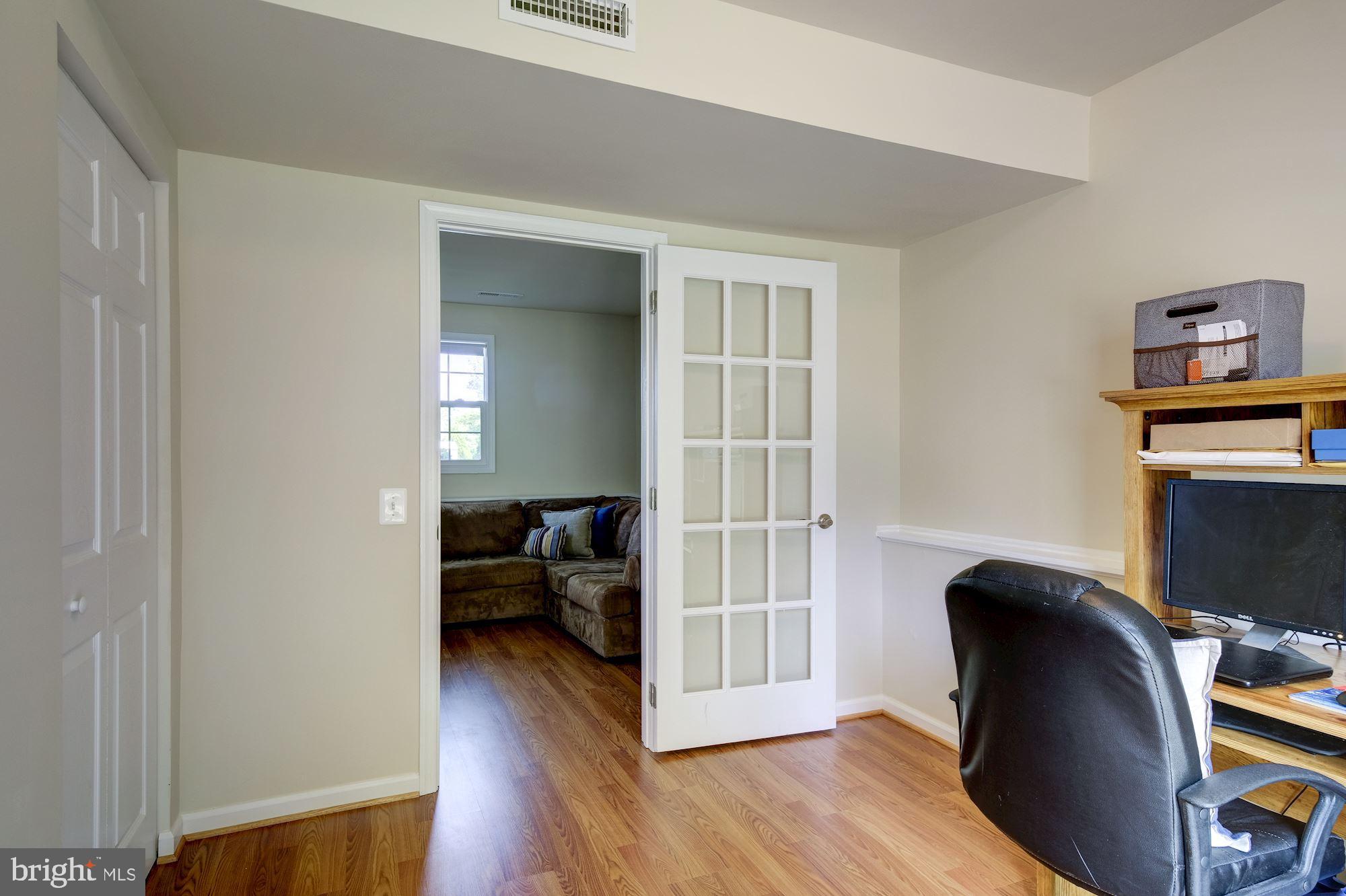 115 Applecreek Road Frederick, MD 21702 - Photo 29 of 33 Bedroom 4.