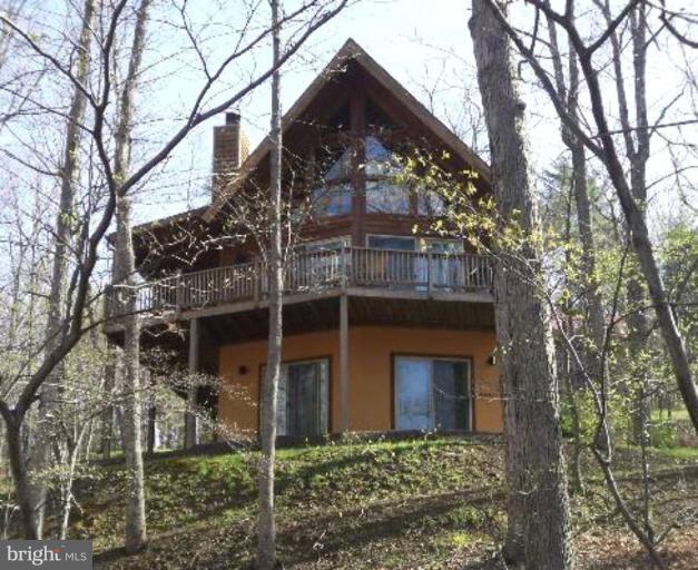 272 Montevideo Road Berkeley Springs, WV 25411 - Photo 2 of 29 Exterior #2
