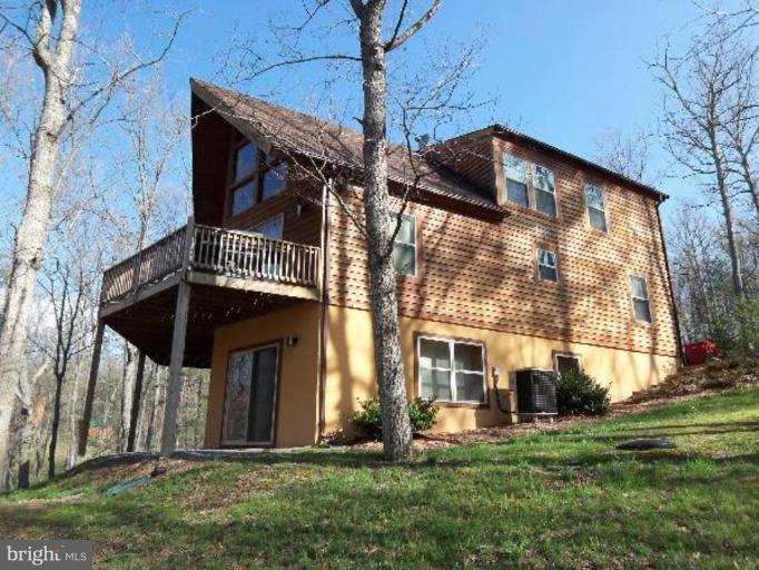 272 Montevideo Road Berkeley Springs, WV 25411 - Photo 4 of 29 Exterior #3