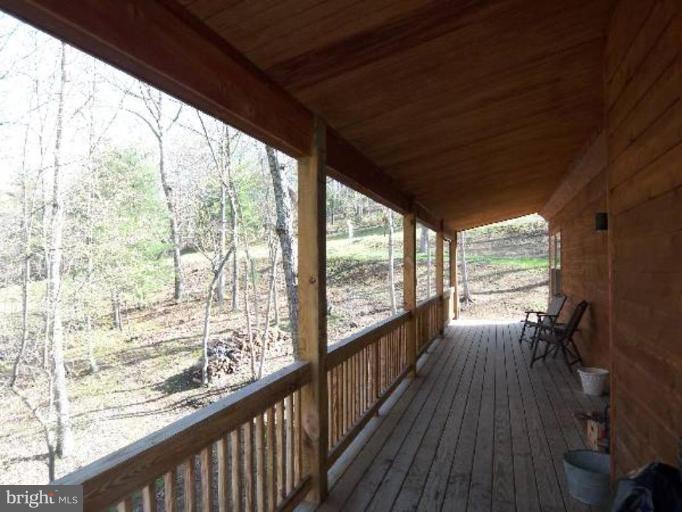 272 Montevideo Road Berkeley Springs, WV 25411 - Photo 5 of 29 Porch