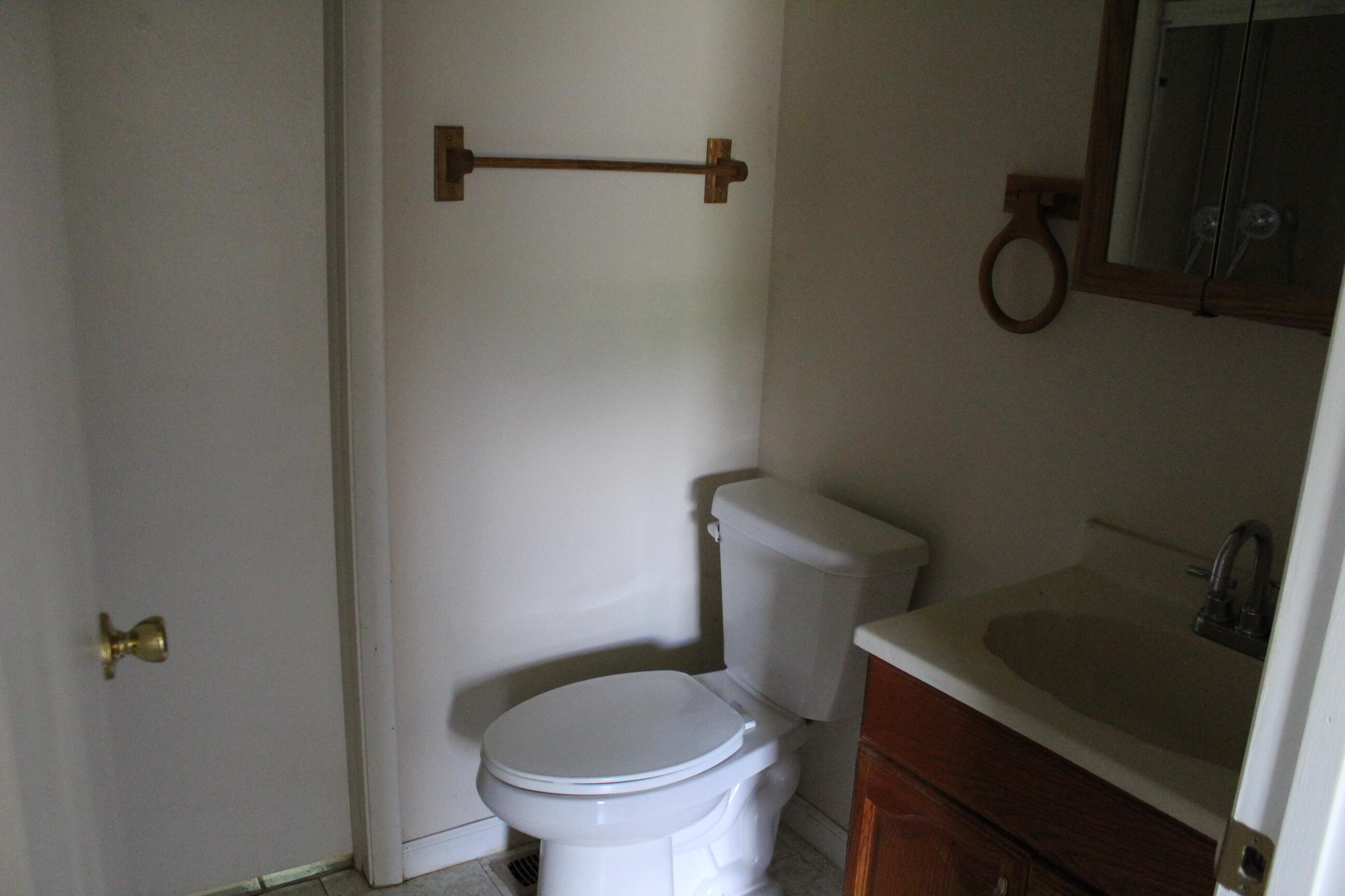 3215 Nantucket Street Springfield, OH 45503 - Photo 18 of 32 18