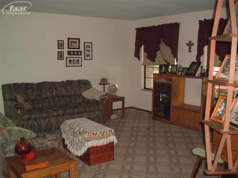 6394 Silver Lake Road Linden, MI 48451 - Photo 2 of 14 20343525-1.JPG