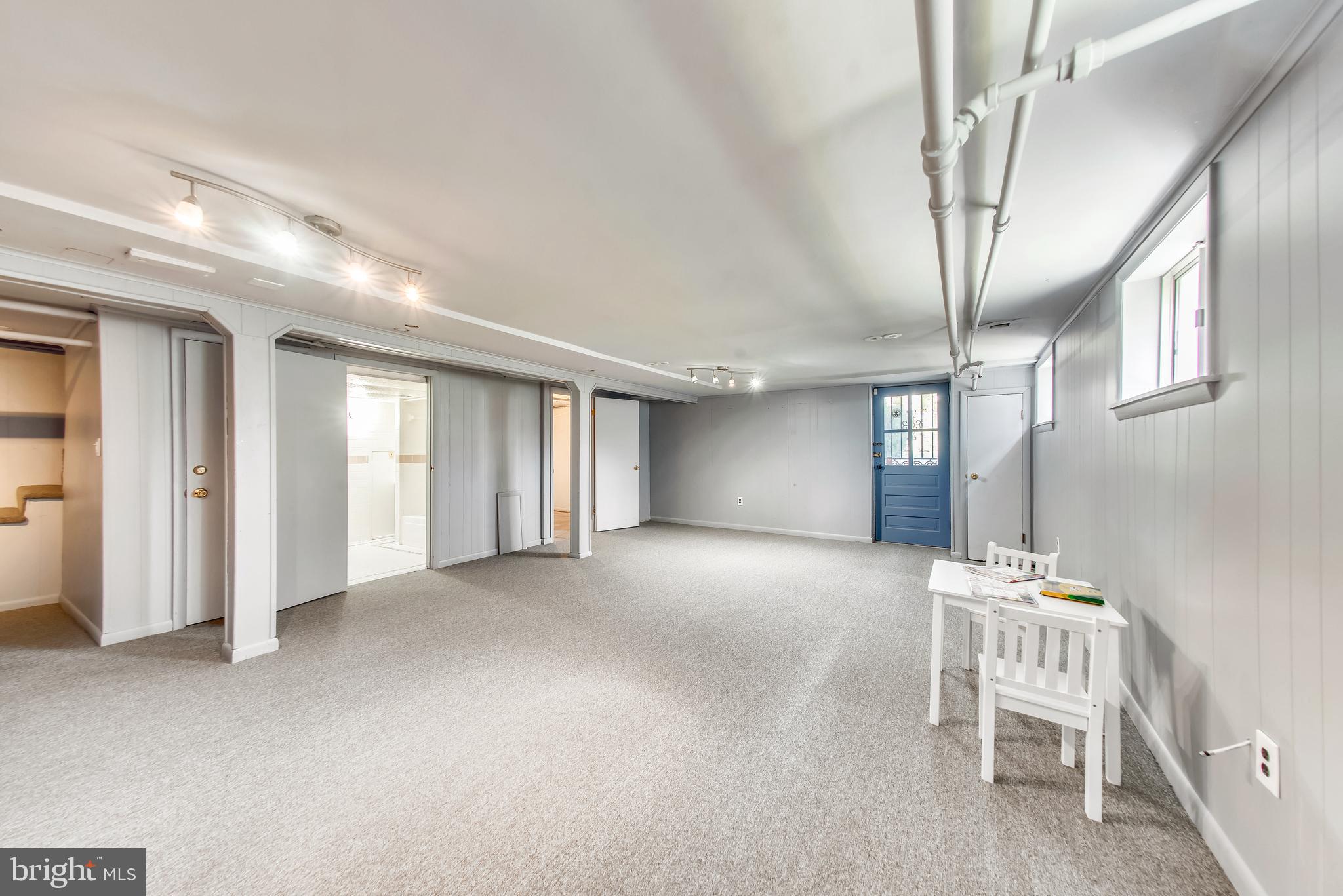 1423 Decatur Street Northwest Washington, DC 20011 - Photo 66 of 139