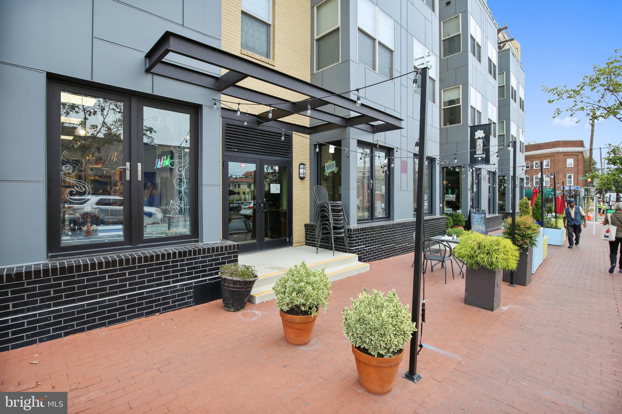 1423 Decatur Street Northwest Washington, DC 20011 - Photo 78 of 139