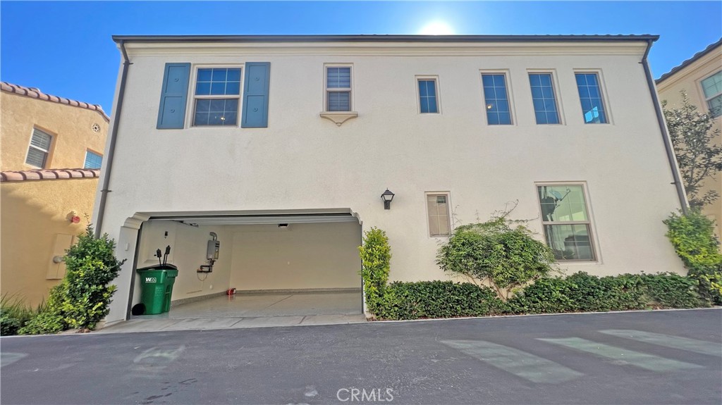 133 Copeland Irvine, CA 92618 - Photo 3 of 18 front view of a house