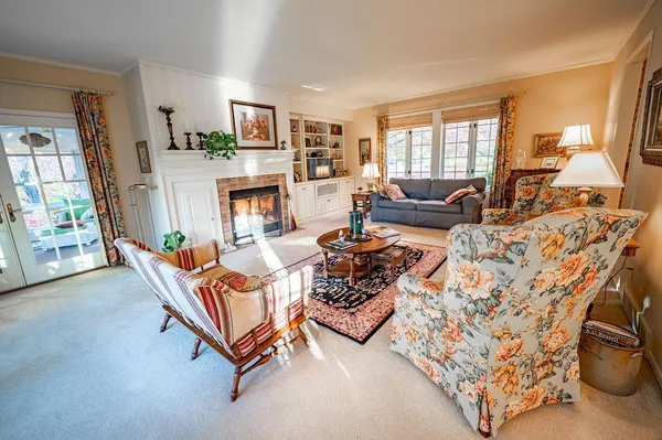 $775,000 | W7429 510th Avenue, Ellsworth, WI 54011