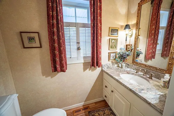 $775,000 | W7429 510th Avenue, Ellsworth, WI 54011