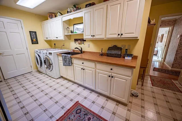 $799,900 | W7429 510th Avenue, Ellsworth, WI 54011