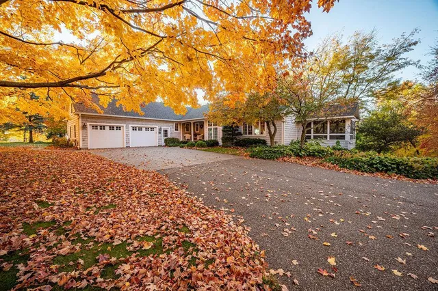 $799,900 | W7429 510th Avenue, Ellsworth, WI 54011