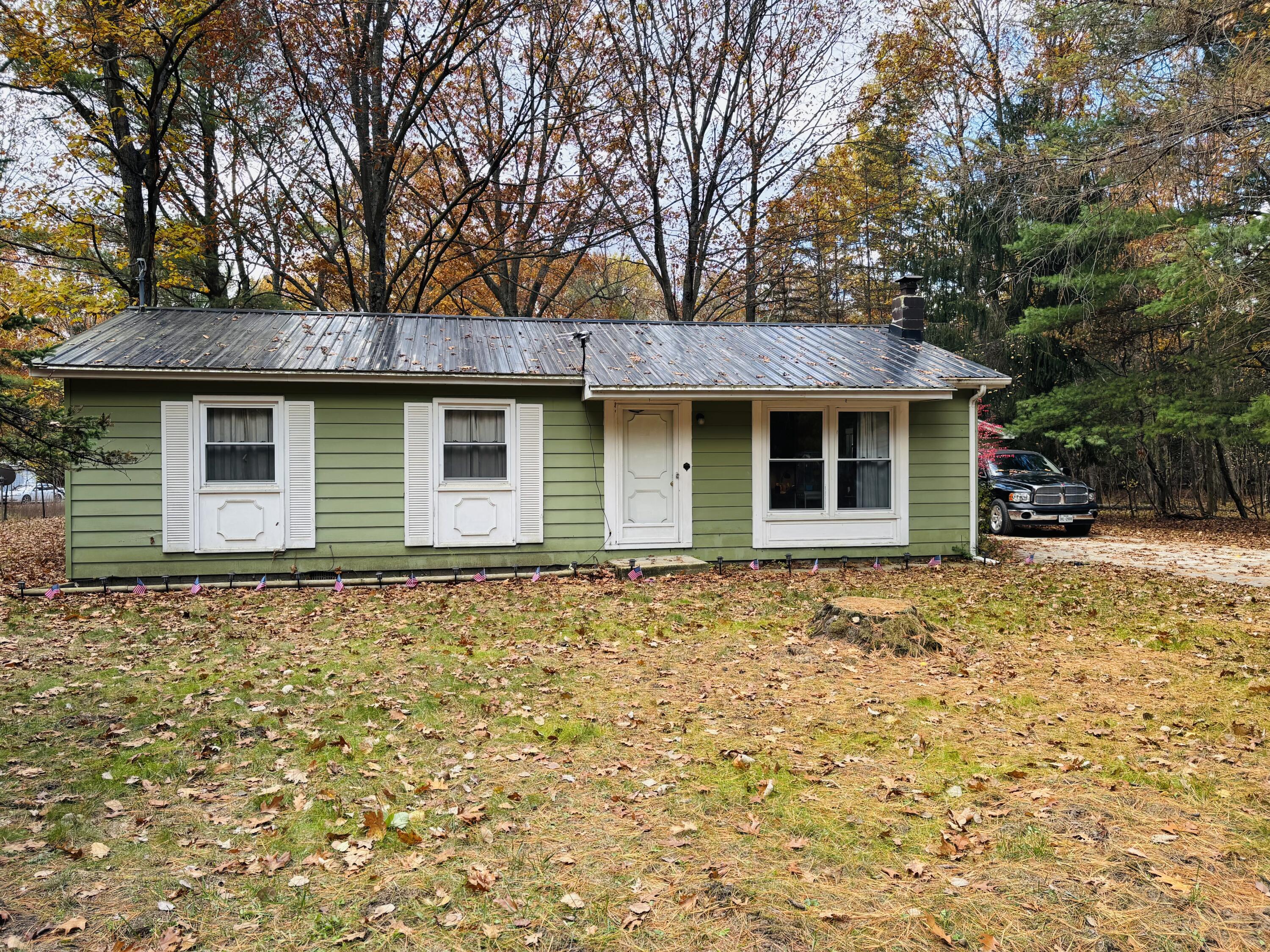 9835 Grindstone Road Evart, MI 49631 - Photo 2 of 14 E13B19CE-27D2-48E6-8092-410CFD54AD17