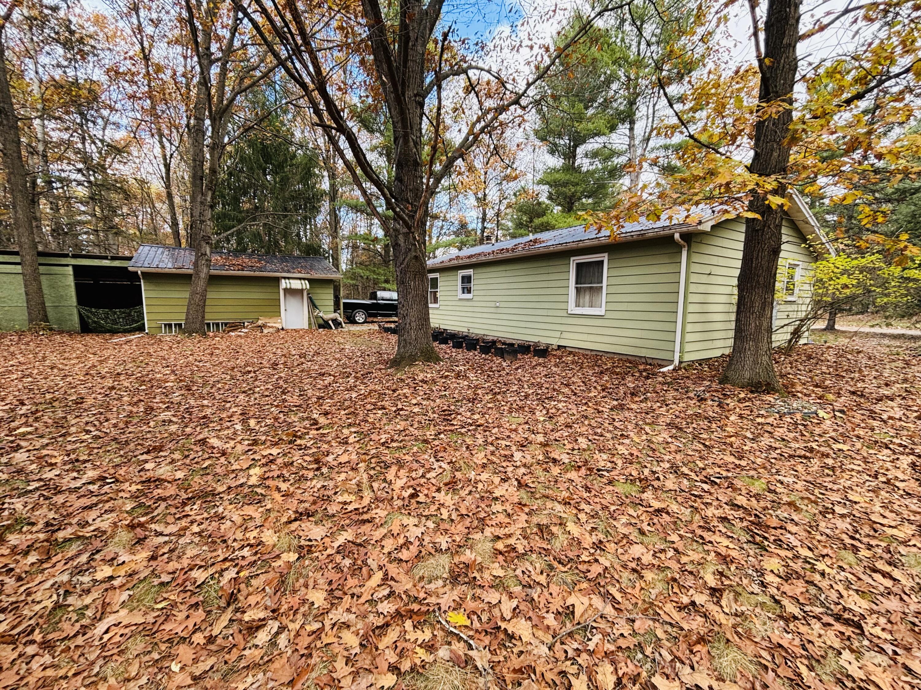 9835 Grindstone Road Evart, MI 49631 - Photo 4 of 14 F65814B3-12F1-4307-8183-A2EF894BA9FE